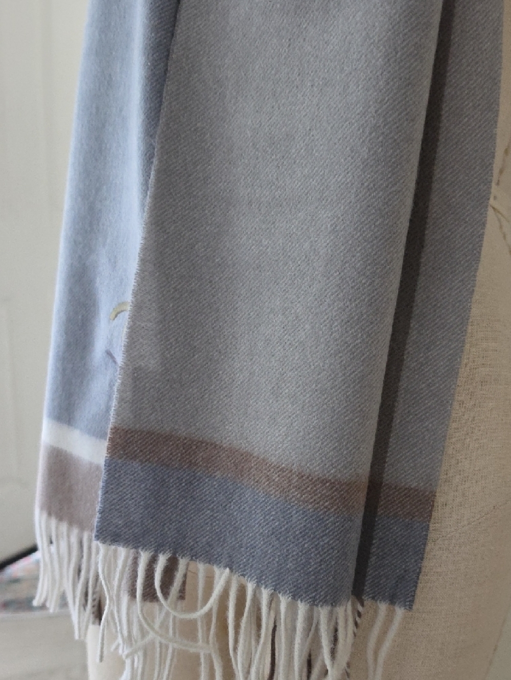 CHANEL Light Gray and Taupe Striped Wool Scarf - Picture 4 of 7